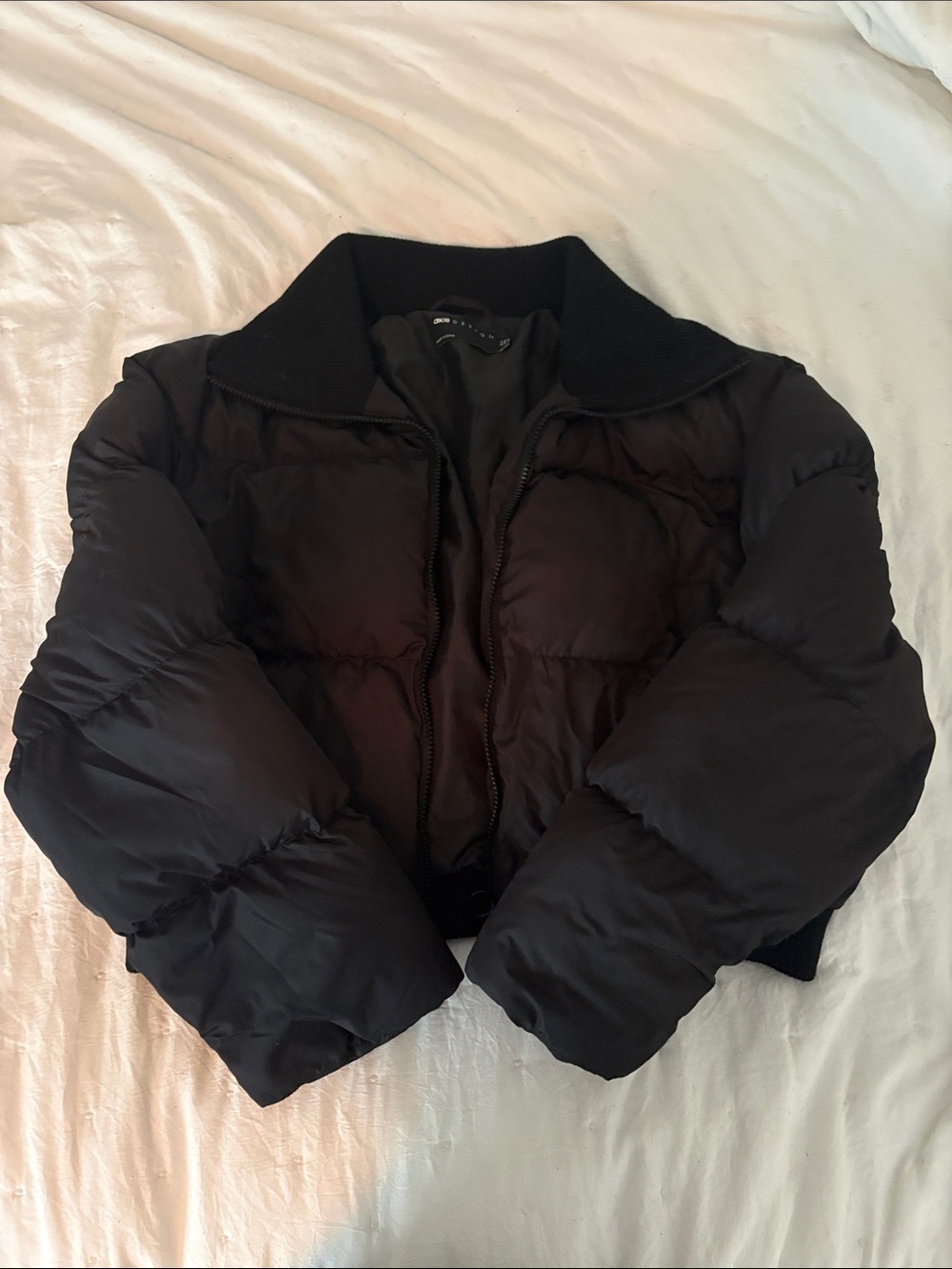 ASOS Black Cropped Puffer Jacket - Women